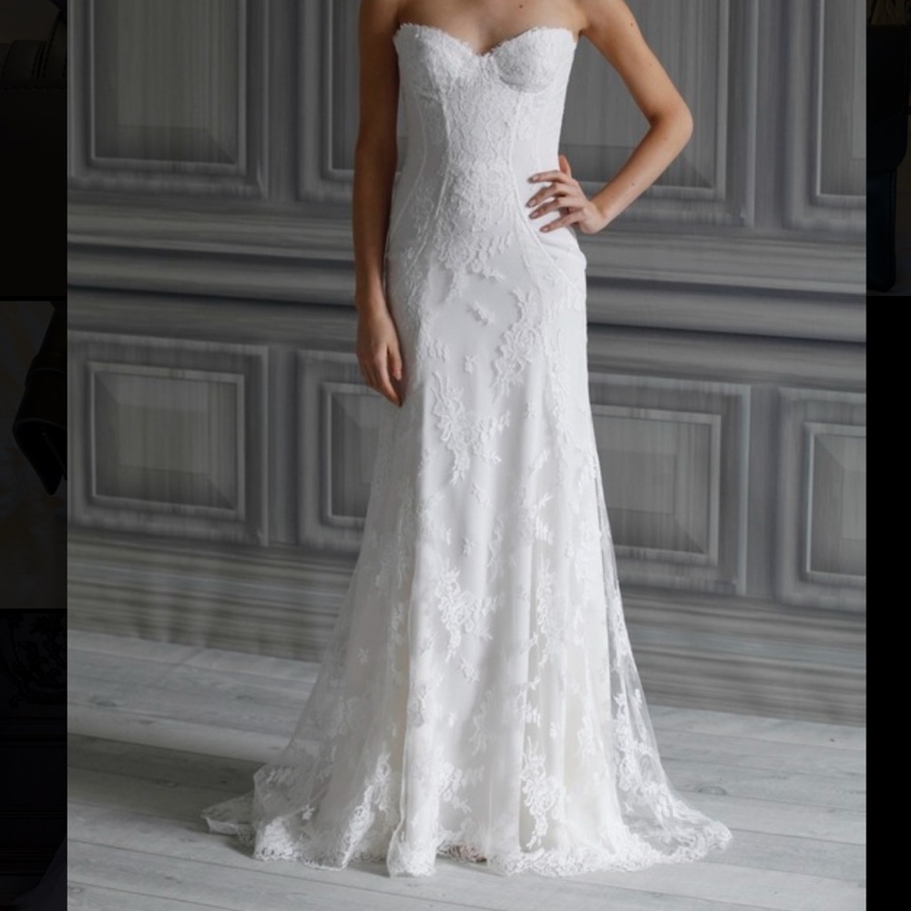 Monique Lhuillier Nantucket Chantilly Dress + Tulle Skirt